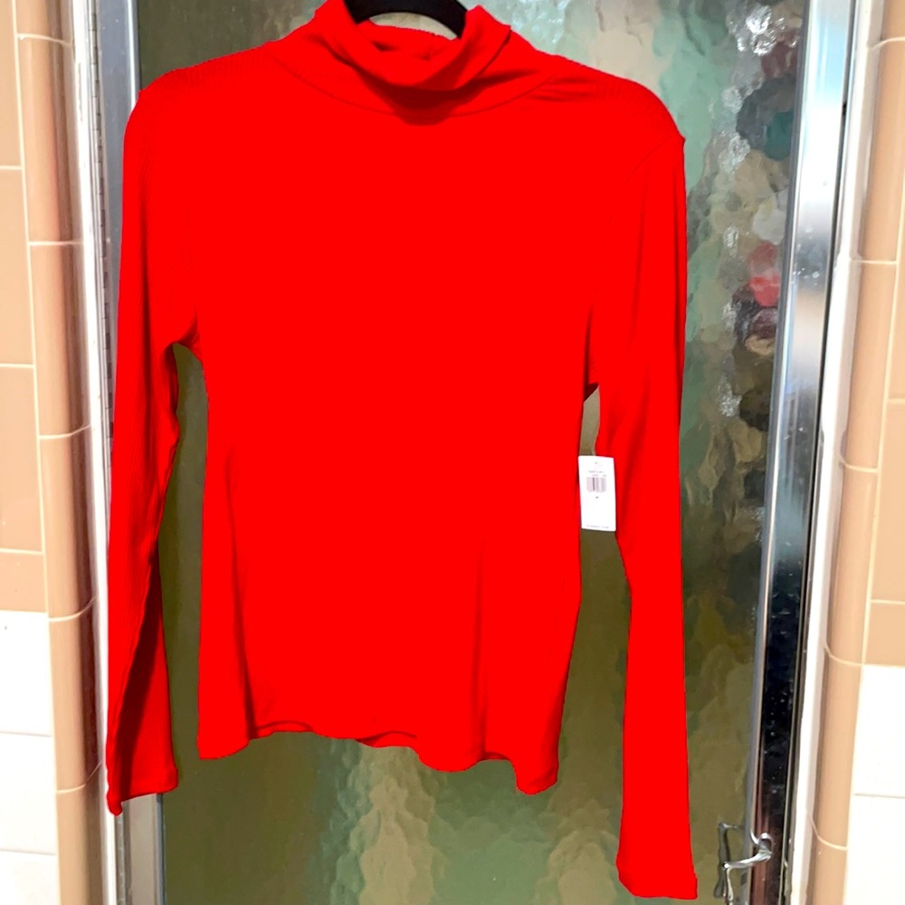 Red turtleneck!